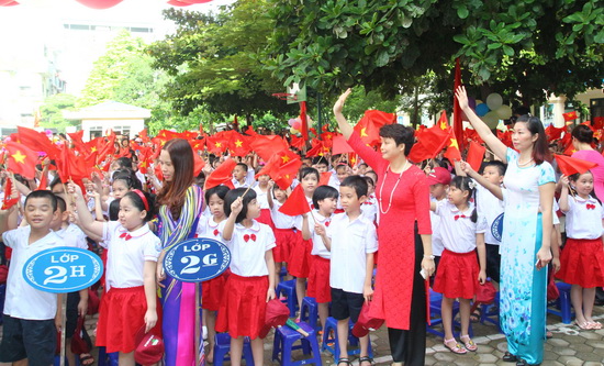 Ngày hội khai giảng của học sinh ảnh 5